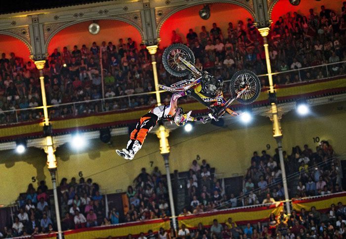 Red Bull X-Fighters: 1ος ο Sherwood